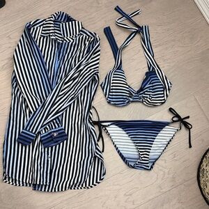 Three-piece set Tommy Bahama Striped Bikini Set with Cover-Up
